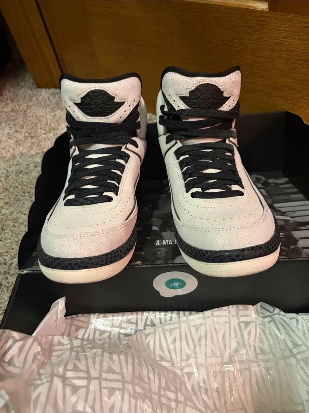 A MA MANIÈRE x Air Jordan Box - White with Black Logo